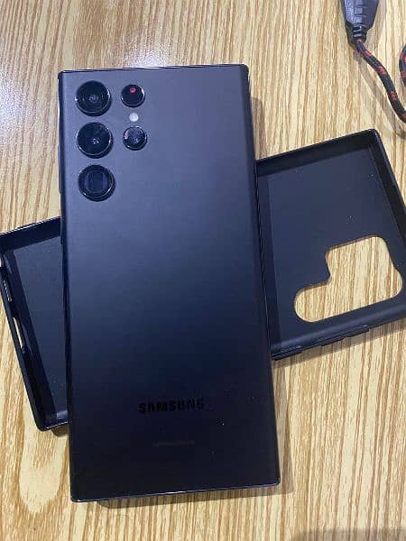 Samsung S22 ultra 0