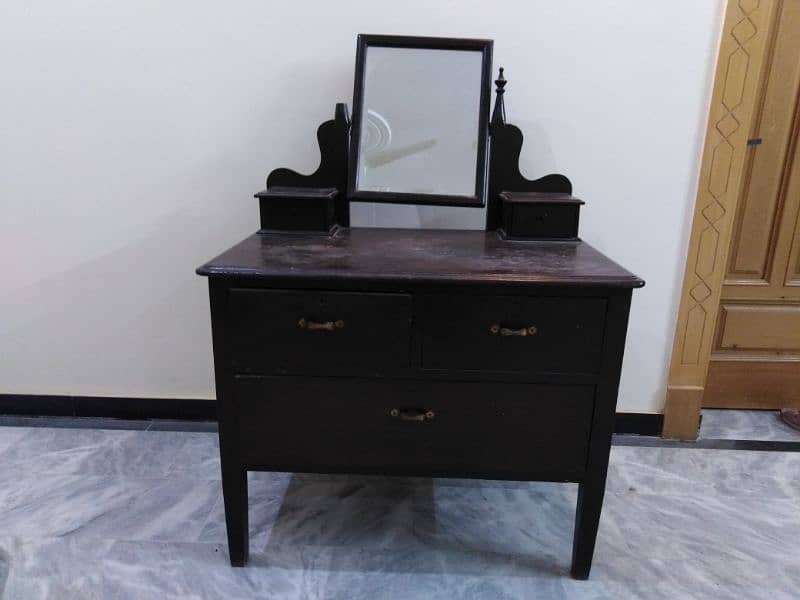 Antique dressing table 1