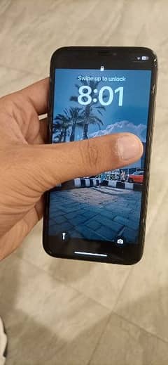 iphone x 246gb batri change 2 months sim. chaly gi not 0
