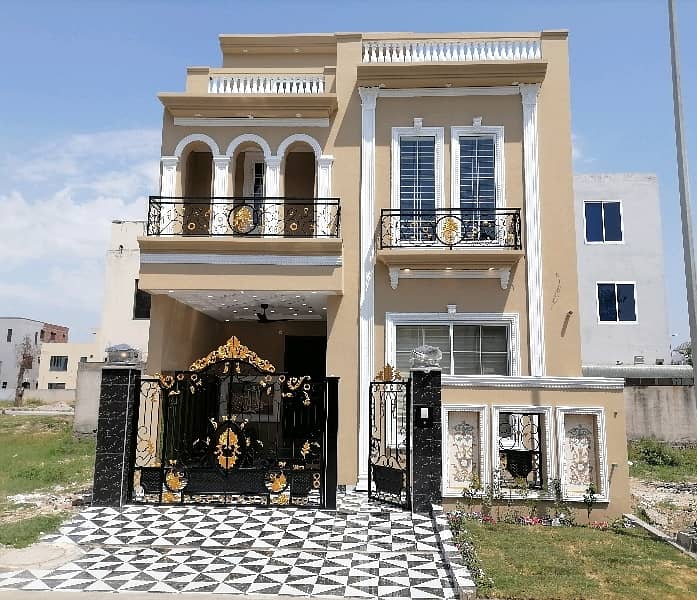 House Of 5 Marla Is Available For sale 3