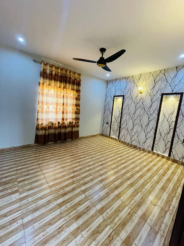 A 5 Marla House Located In Citi Housing Society Is Available For sale 12