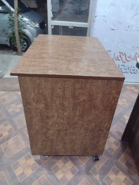 New Office Table For Sale - Sahiwal 2