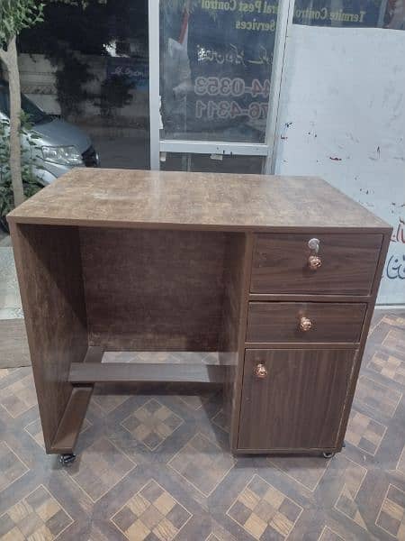 New Office Table For Sale - Sahiwal 3