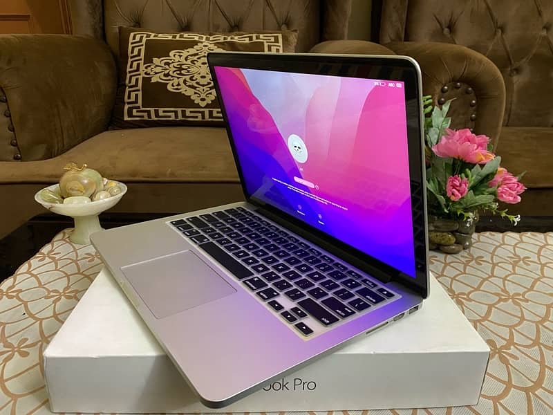 MacBook Pro Mid 2015 - 13inch Retina Display 2