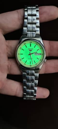 Seiko 5 automatic gents wrist watch glass back  Full Radium 7s26