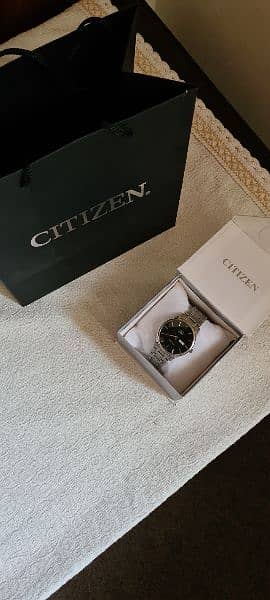 Citizen sapphire Big dial Gents wrist watch 10