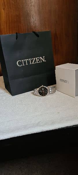 Citizen sapphire Big dial Gents wrist watch 18