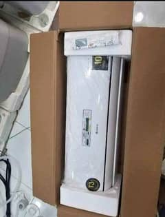 Gree ac and DC inverter 1.5ton my call or Whatsapp no 0326///6041//840