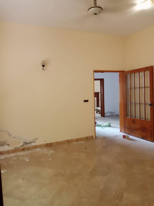 01 KANAL VERY BEAUTIFUL BUNGALOW AVAILABLE FOR RENT IN DHA PHASE 1 3