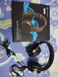 Bluetooth Headphones 0