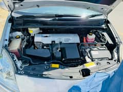 Toyota Prius s 2013/17 full option Cruz control climate control 0