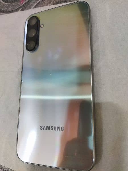 Samsung Galaxy A24 8/128, 10/10 condition 11