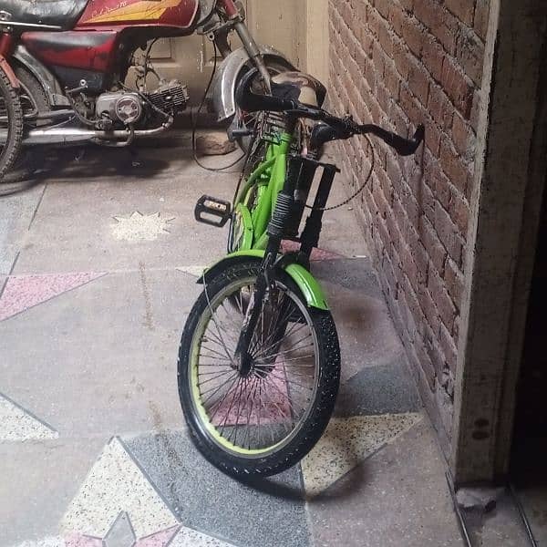 good condition bicycle for sale 2