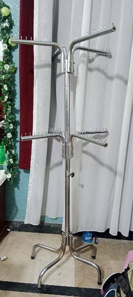Iron stand for cloth hanging 2