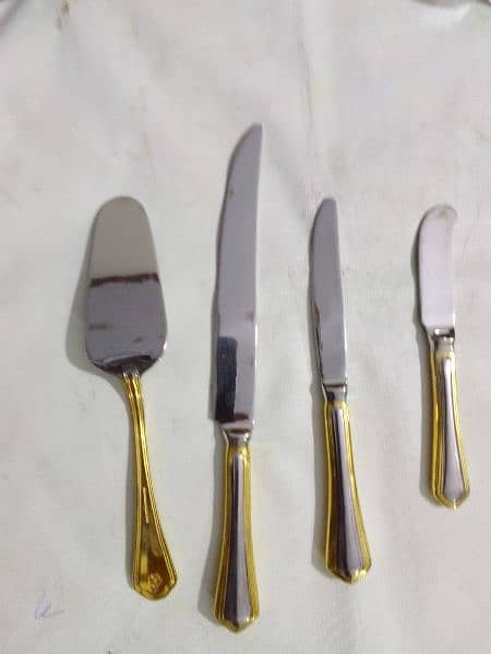 Kitchen Cutlery Set. 85 pieces set. Golden/Silver 4