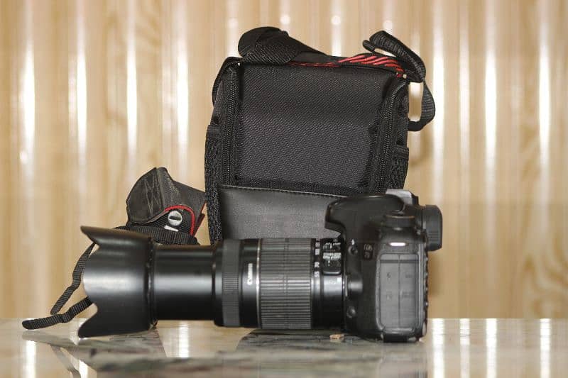 Special deal ! Canon 7d with 2 lens , camera bag , lens bag for sale 4