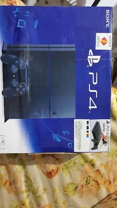 Playstation 4 PS4 fat 500gb with 2 controllers new