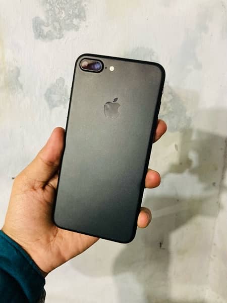 iPhone 7 plus 256GB PTA Approved 1