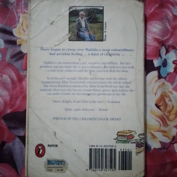 used story books 500rs per book 3