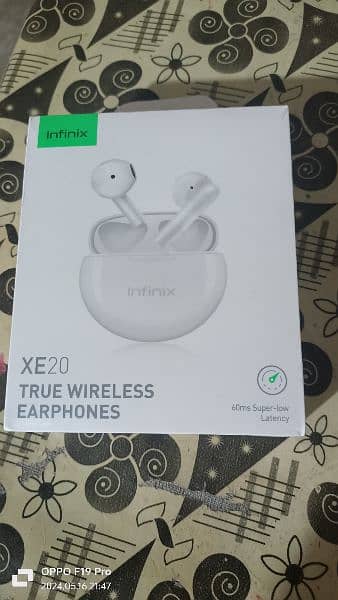 infinix xe20 airpods 4