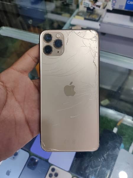 Iphone 11 pro max PTA APPROVED 256GB 4