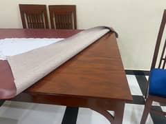 6 person used dining table