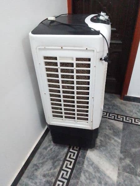 Room Air Cooler 1