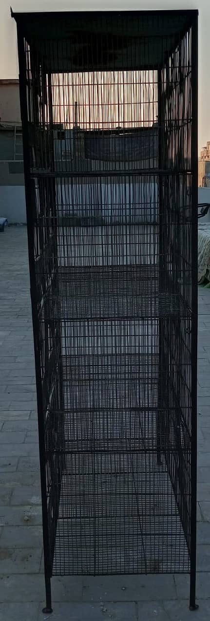 12 Portion and 1 Portion Cages Available 3