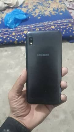 samsung a10 3/32 with out box no charger