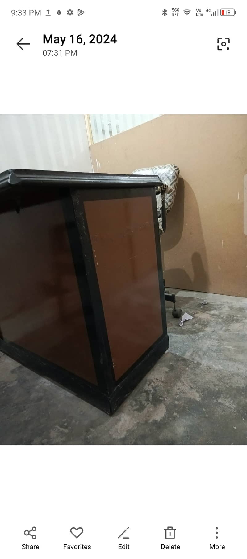 Table ,chair and wooden+glass frame(urgent sale)rate munasib ho Jay ga 8