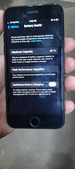 iphone 7 128gb water pack 85 health good condtion