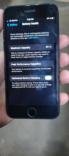 iphone 7 128gb water pack 85 health good condtion 0