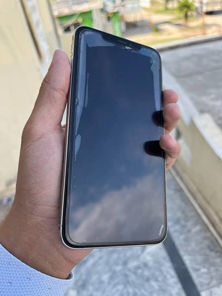 Iphone Xs max Dual PTA approved 1