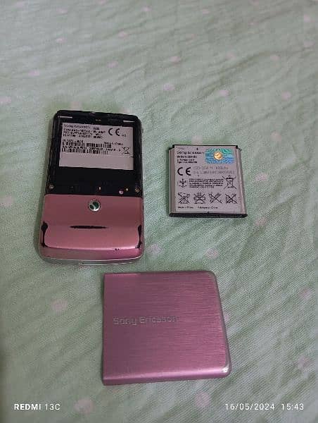 Sony Ericsson T303 10