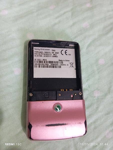 Sony Ericsson T303 12