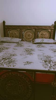 double bed for sale / only bed 0