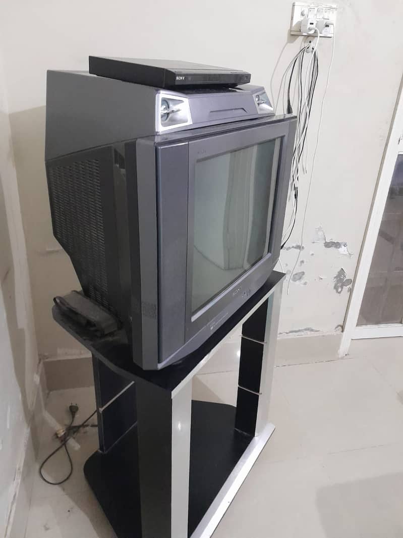 Original Sony tv, Sony DVD with table 6
