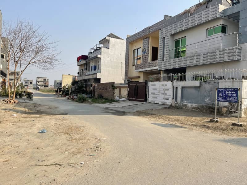 Hot location plot in cheap price 14