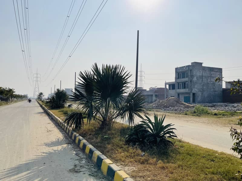 Hot location plot in cheap price 19