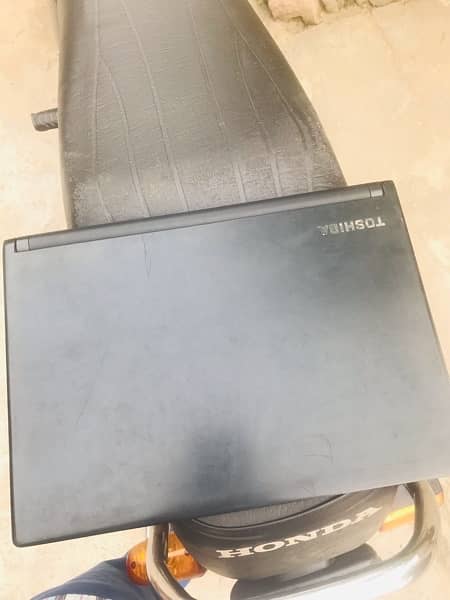 Toshiba Laptop Core i5 6th generation 2