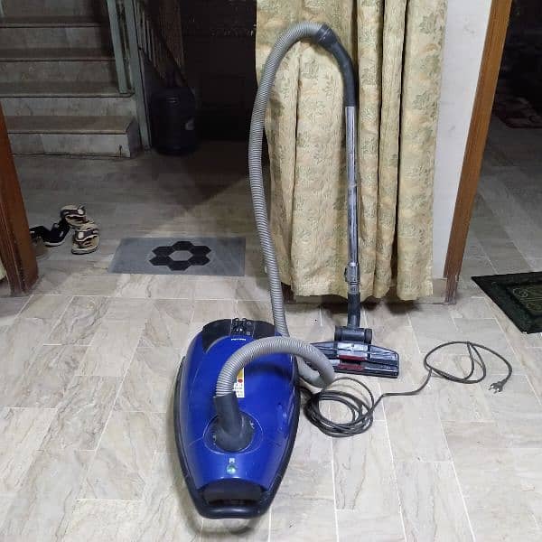 Vacuum Cleaner 0