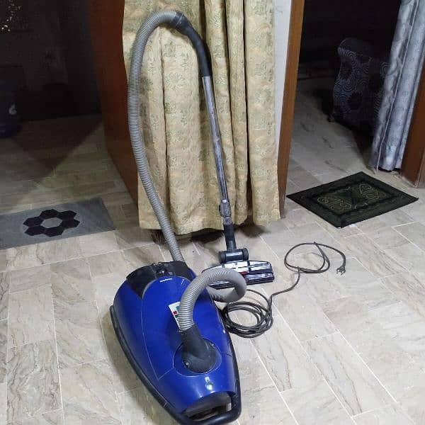 Vacuum Cleaner 4
