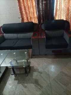 6 seater Sofa for sale 0