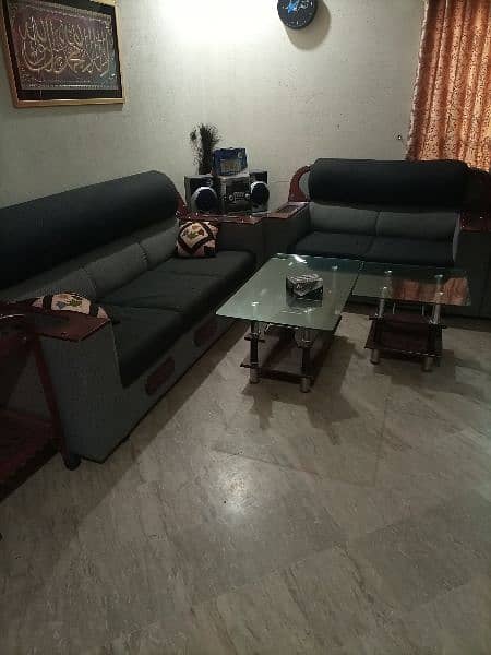 6 seater Sofa for sale 2