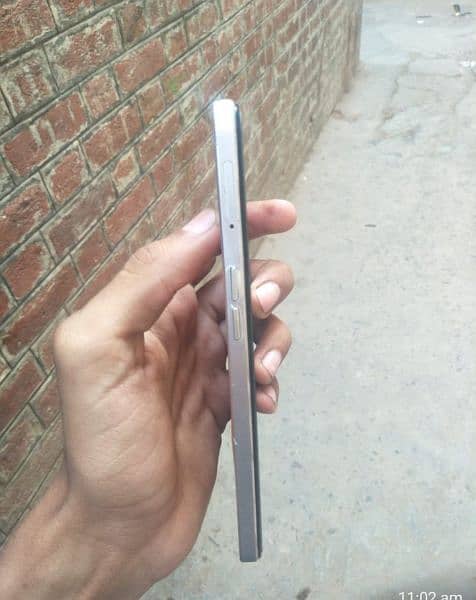 oppo A 57 in good condition 6