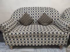Sofa for sale in Jhelum 0