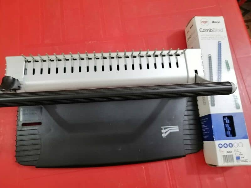 Lowell A4 Spiral / File Binding Machine, Imported 3
