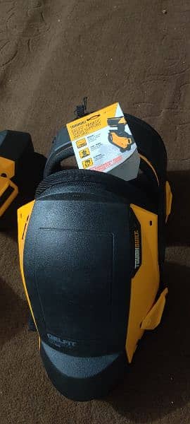 Thigh Support Stabilization Knee Pads 2