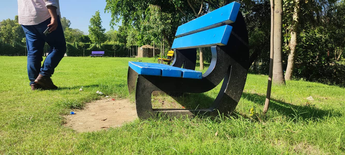 Garden Benches for parks, universities and societies 1