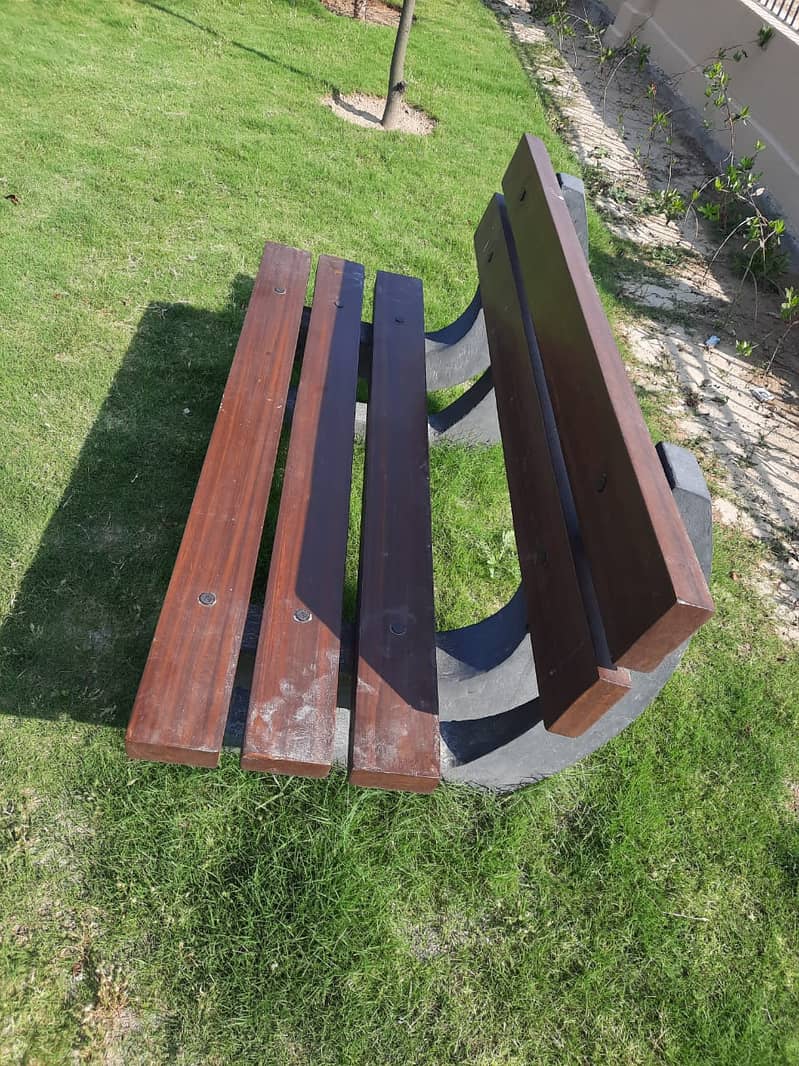 Garden Benches for parks, universities and societies 8